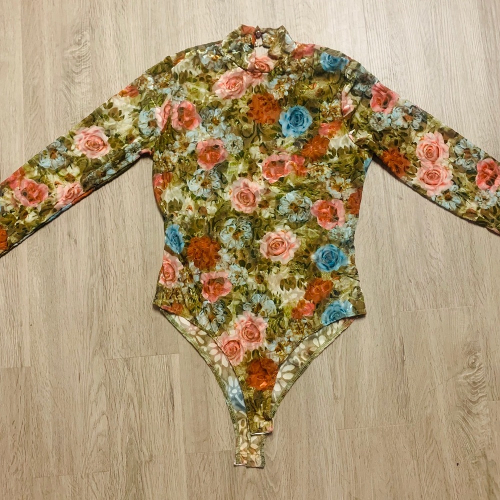 Floral bodysuit